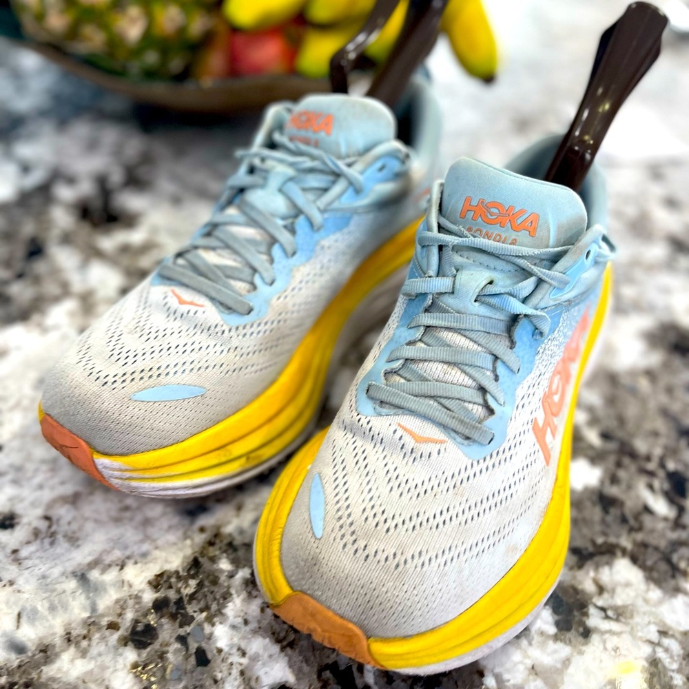Hoka Bondi 8 Shoes woman’s size 10.5 - Picture 7 of 15